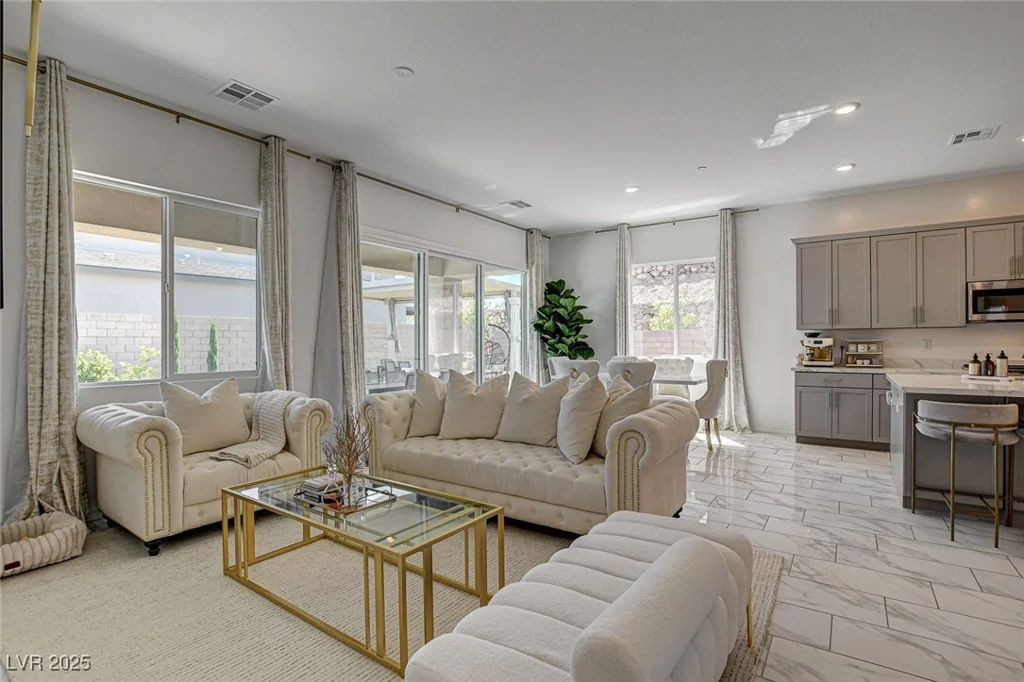 21 Reverie Heights, Henderson, NV 89011