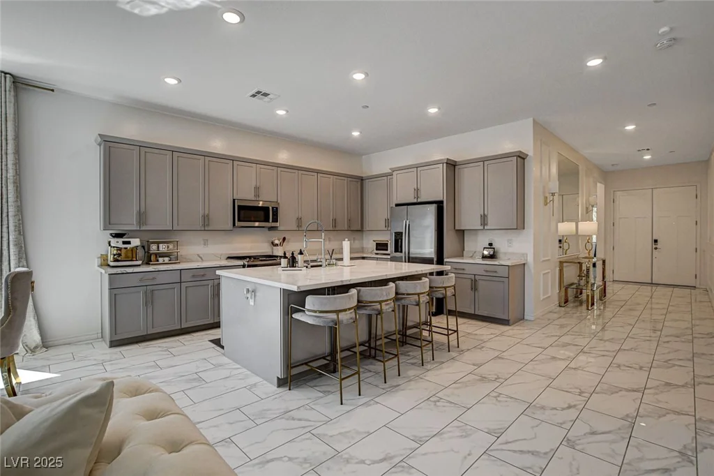 21 Reverie Heights, Henderson, NV 89011