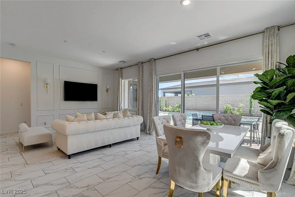 21 Reverie Heights, Henderson, NV 89011