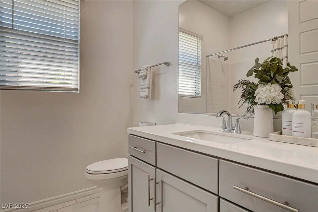 21 Reverie Heights, Henderson, NV 89011