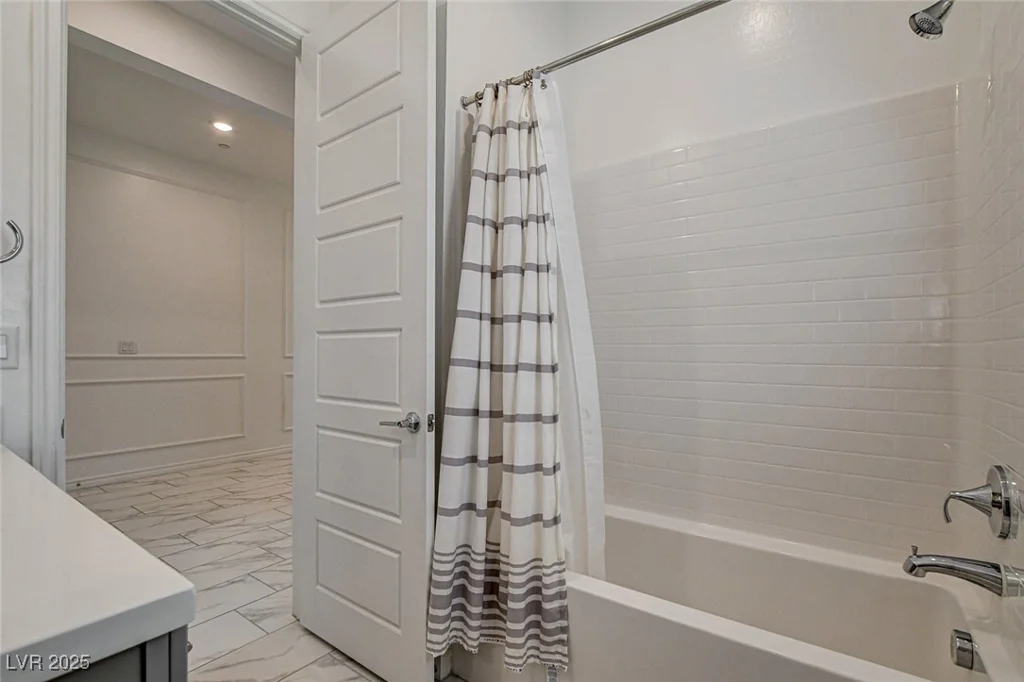 21 Reverie Heights, Henderson, NV 89011