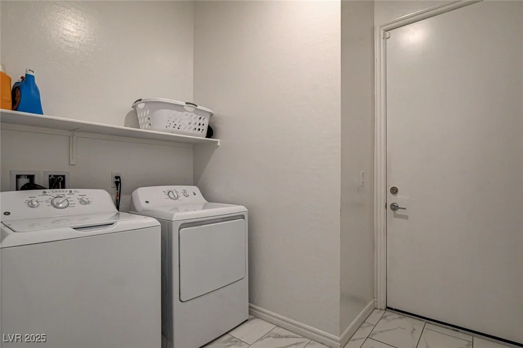 21 Reverie Heights, Henderson, NV 89011