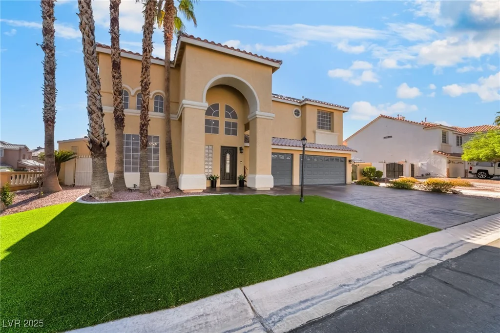 1407 Fields, Las Vegas, NV 89142