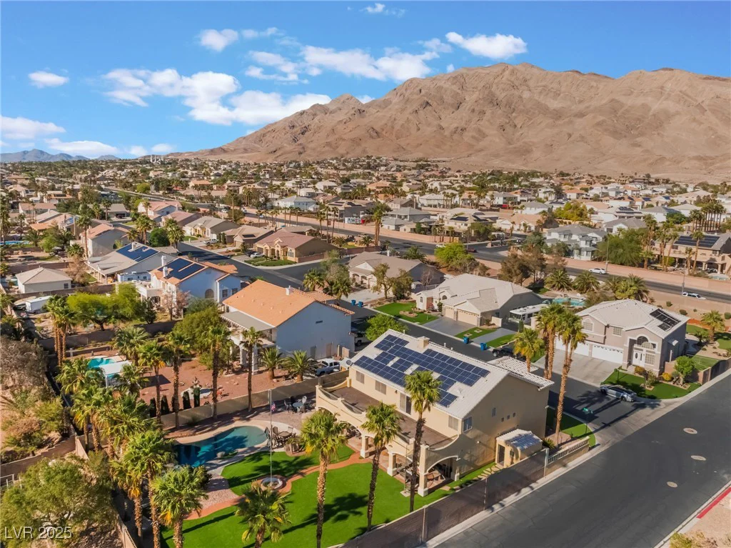 1407 Fields, Las Vegas, NV 89142
