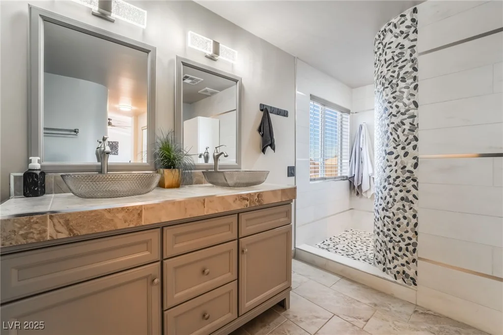 1407 Fields, Las Vegas, NV 89142