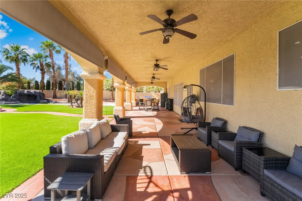 1407 Fields, Las Vegas, NV 89142