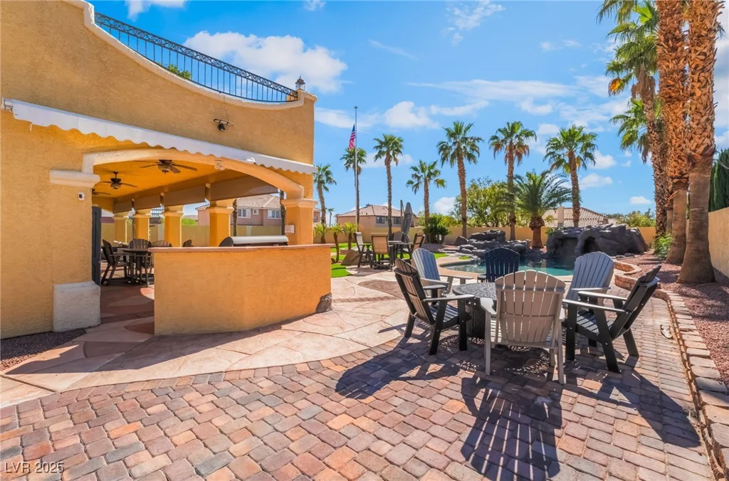 1407 Fields, Las Vegas, NV 89142