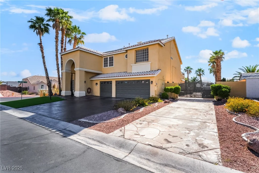 1407 Fields, Las Vegas, NV 89142