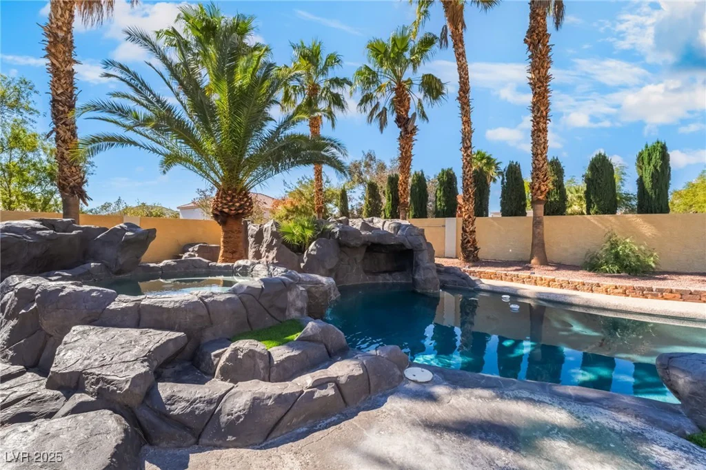1407 Fields, Las Vegas, NV 89142