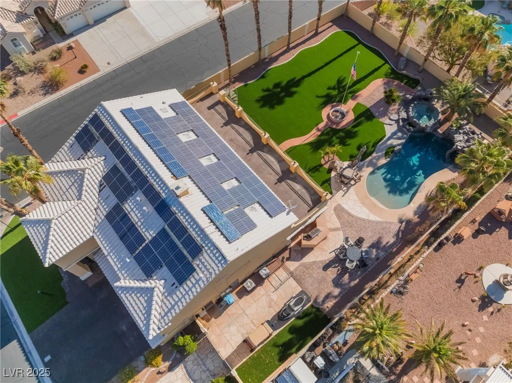 1407 Fields, Las Vegas, NV 89142
