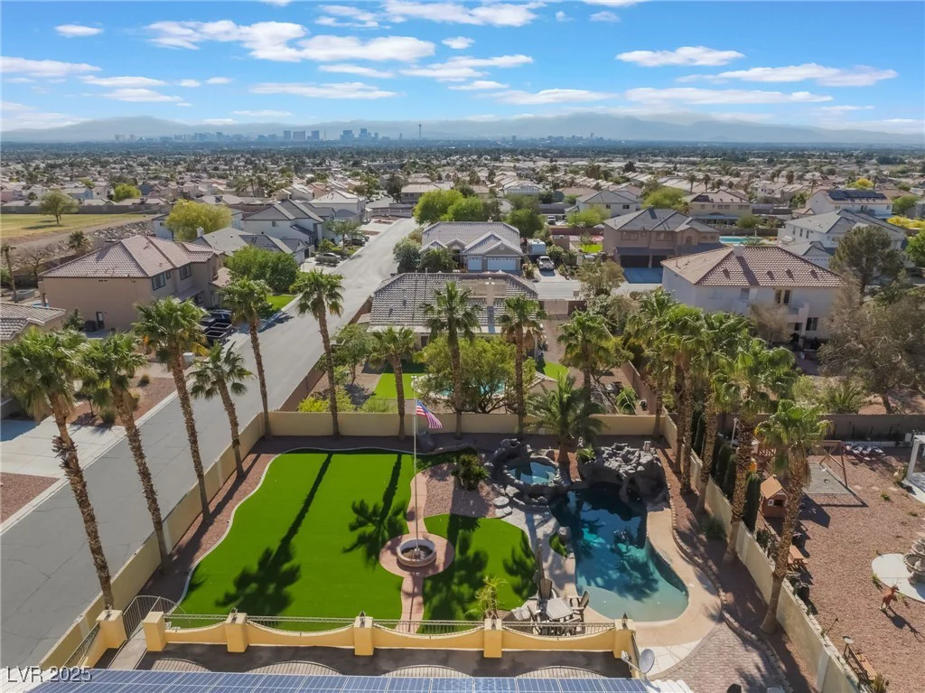 1407 Fields, Las Vegas, NV 89142