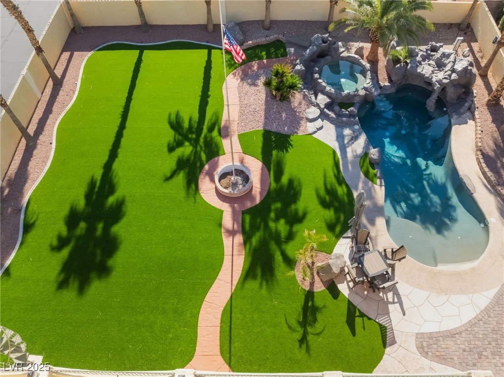 1407 Fields, Las Vegas, NV 89142