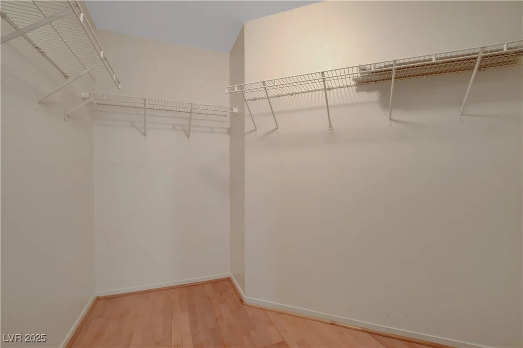 5373 Painted Mirage, Las Vegas, NV 89149