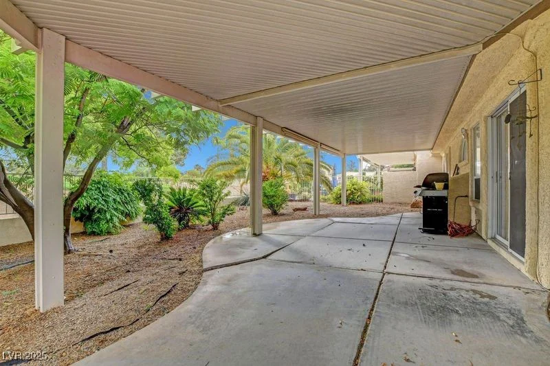 5373 Painted Mirage, Las Vegas, NV 89149