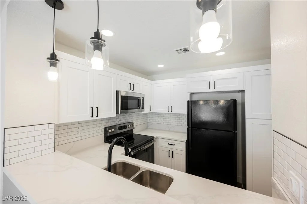 5516 Orchard, Las Vegas, NV 89110