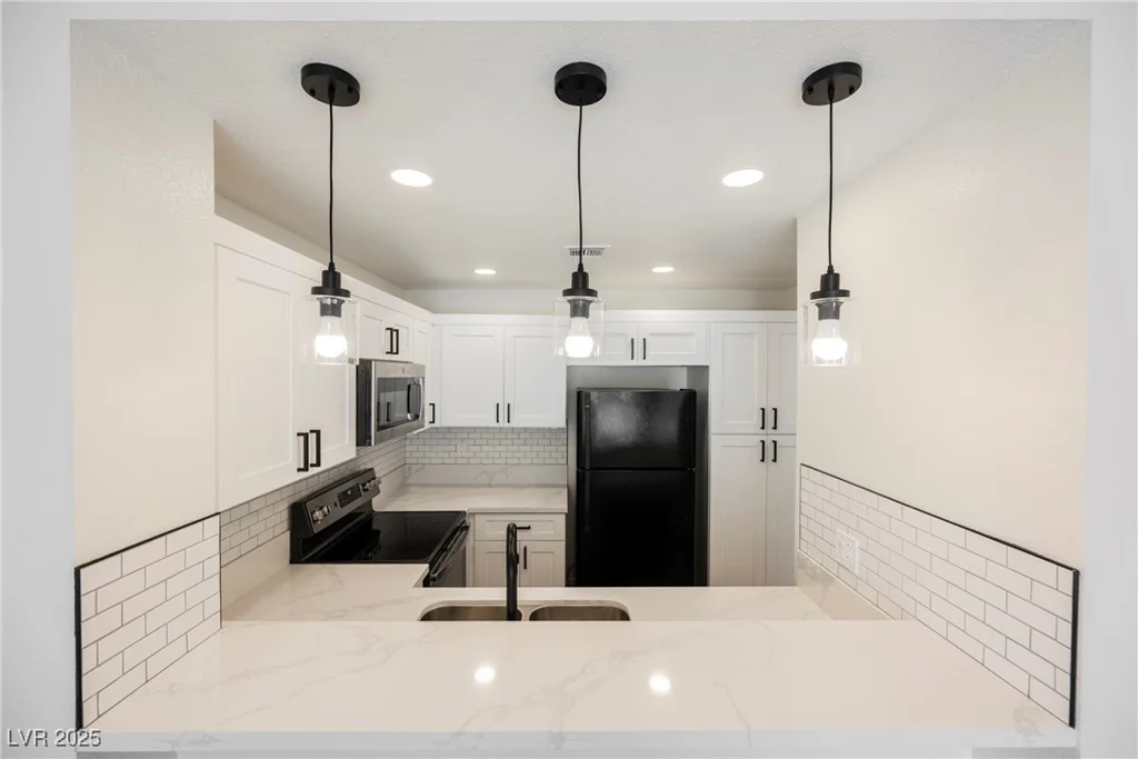 5516 Orchard, Las Vegas, NV 89110