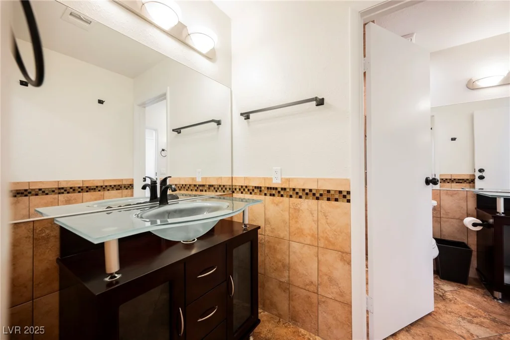 5516 Orchard, Las Vegas, NV 89110