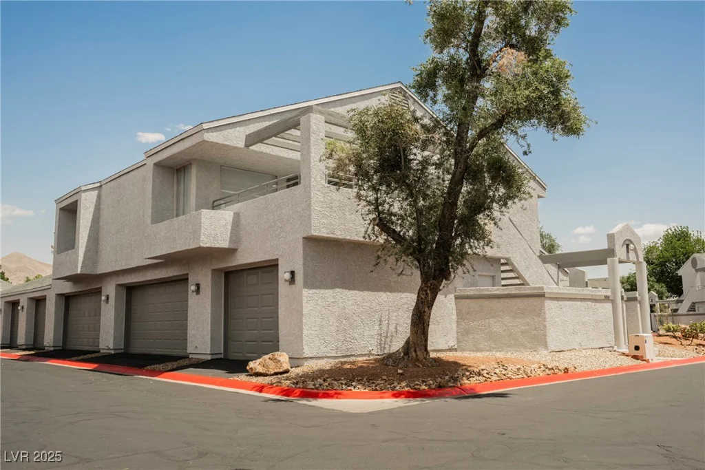 5516 Orchard, Las Vegas, NV 89110