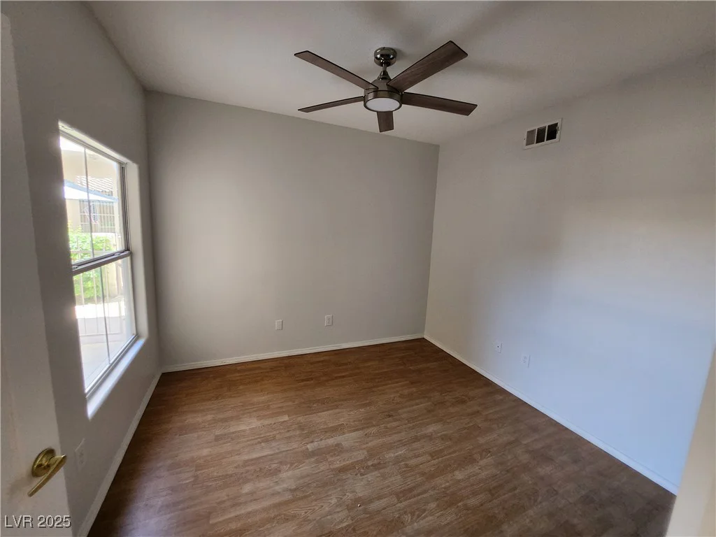 6908 Dorita, Las Vegas, NV 89108