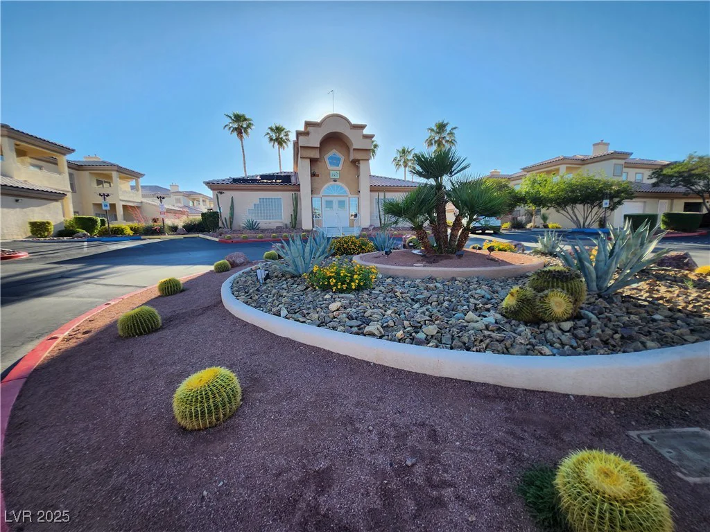 6908 Dorita, Las Vegas, NV 89108
