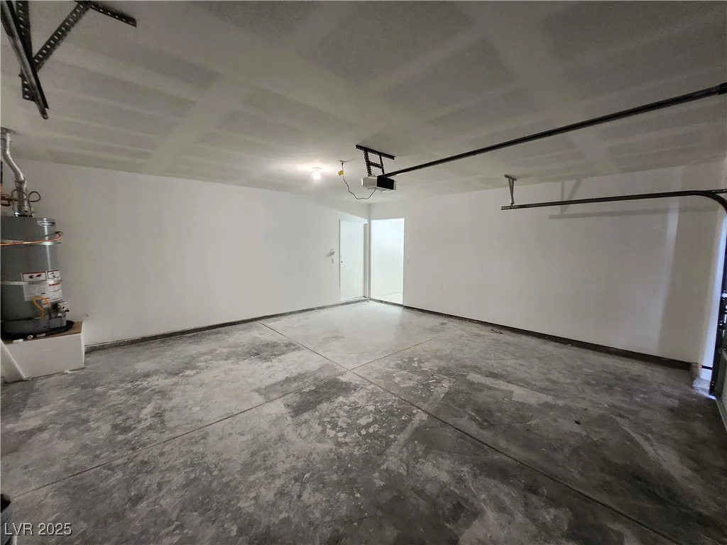 6908 Dorita, Las Vegas, NV 89108