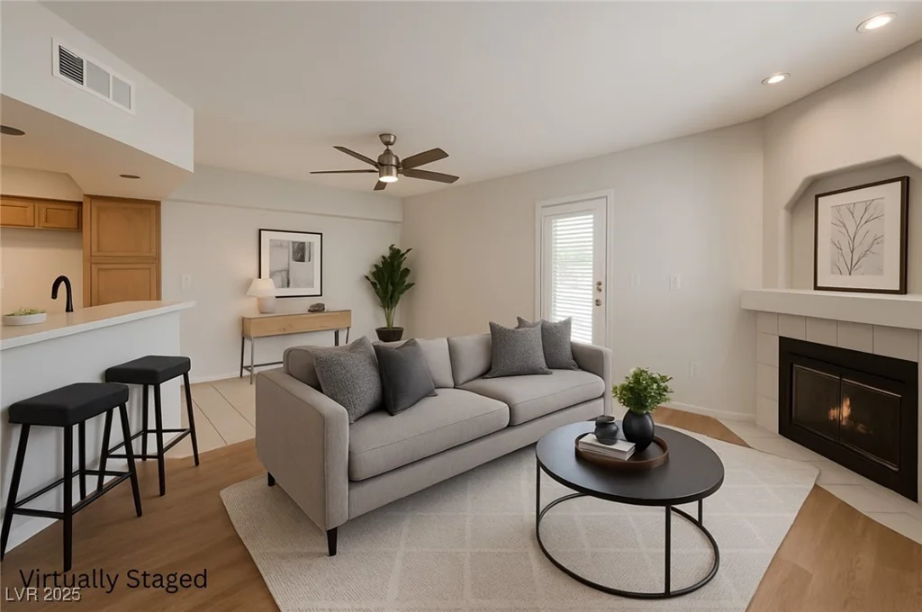 6908 Dorita, Las Vegas, NV 89108