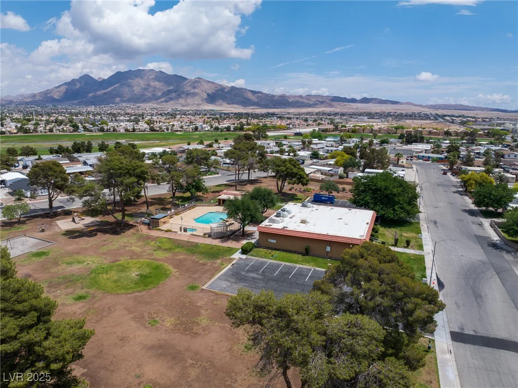 5573 Tahoe, Las Vegas, NV 89142