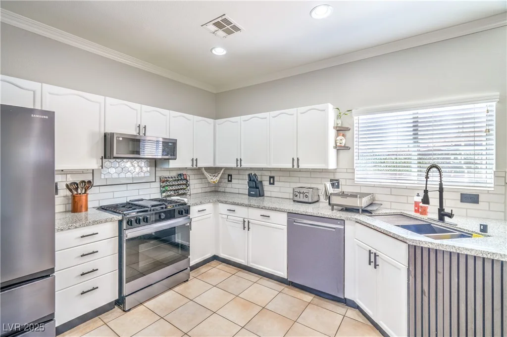 2496 Citrus Garden, Henderson, NV 89052