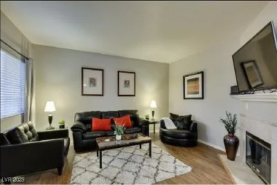 5250 Rainbow, Las Vegas, NV 89118