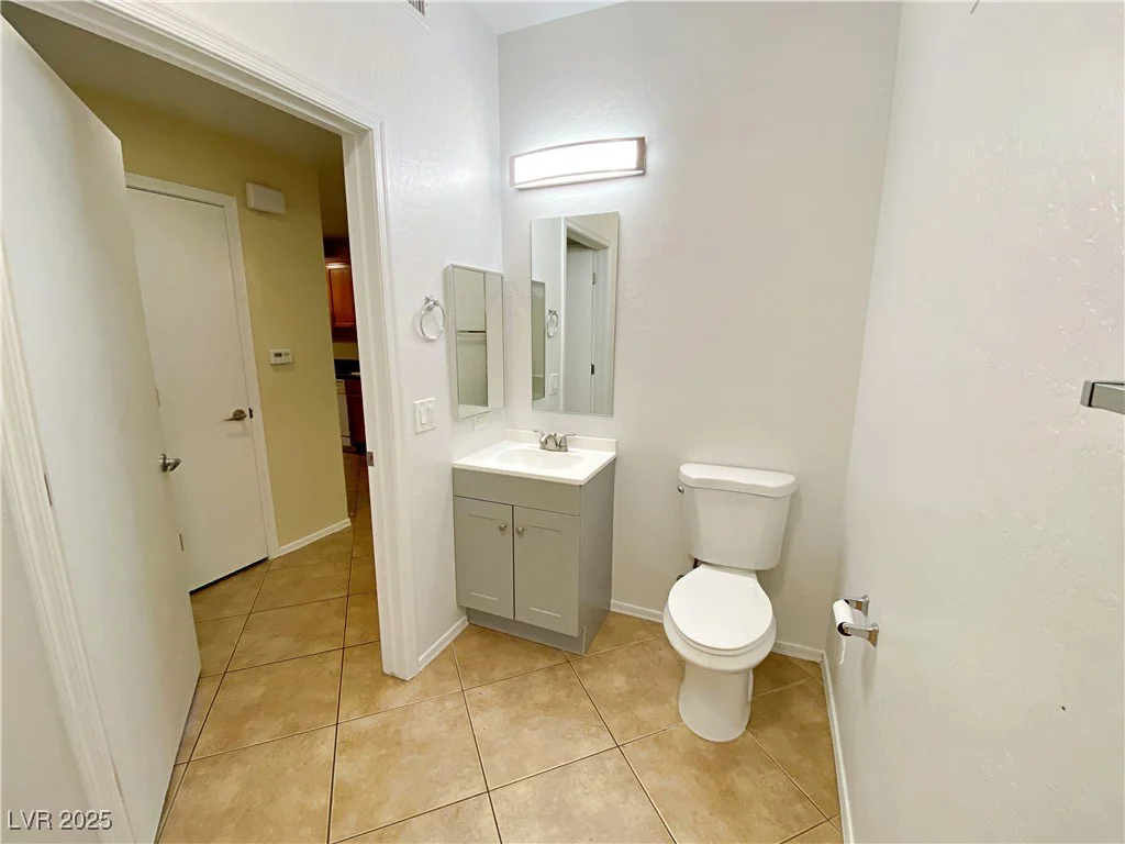 6635 Flaminian, North Las Vegas, NV 89084