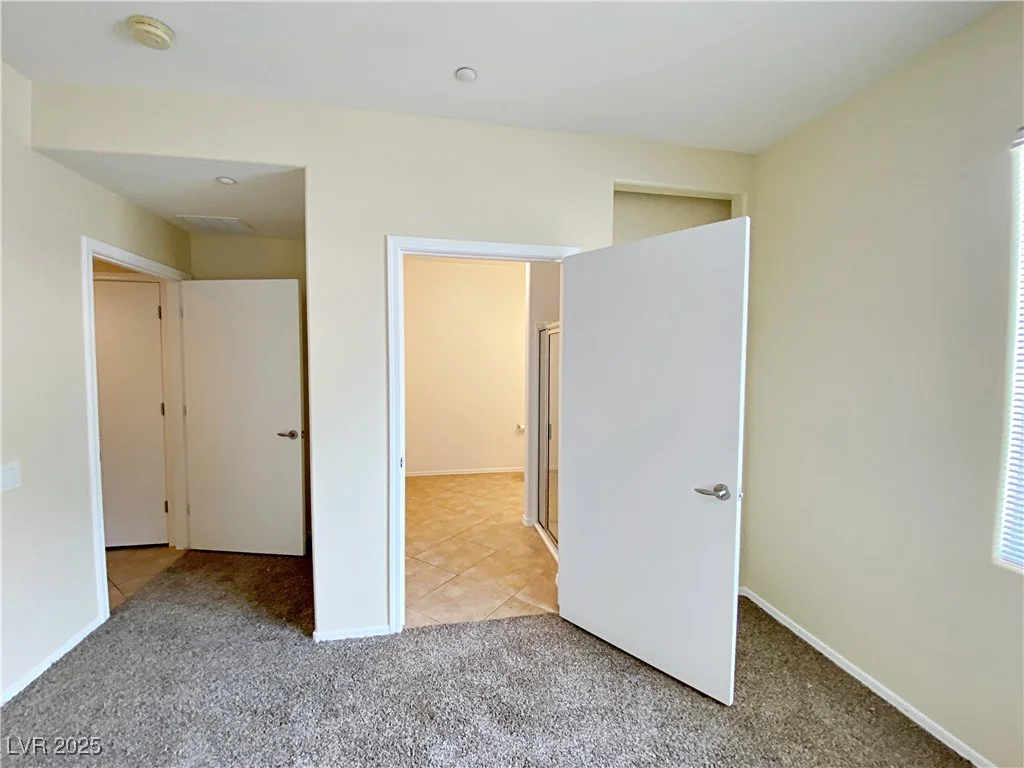 6635 Flaminian, North Las Vegas, NV 89084