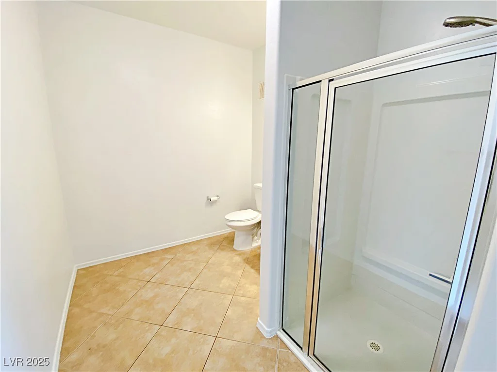 6635 Flaminian, North Las Vegas, NV 89084