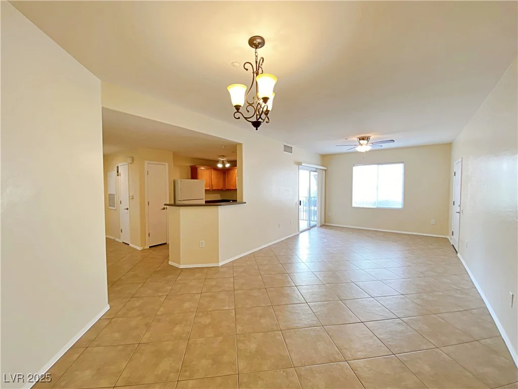 6635 Flaminian, North Las Vegas, NV 89084