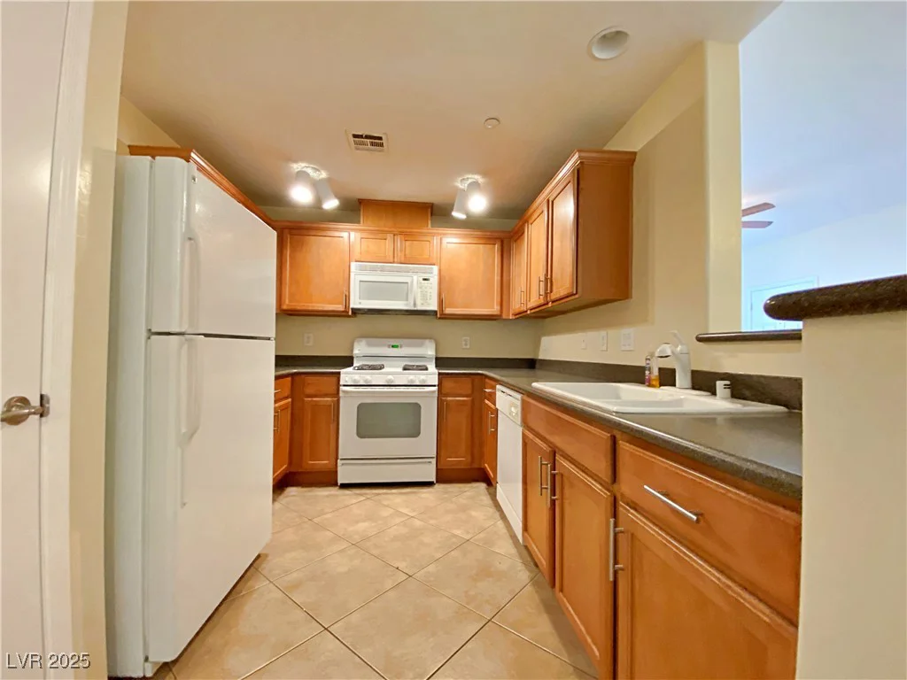 6635 Flaminian, North Las Vegas, NV 89084