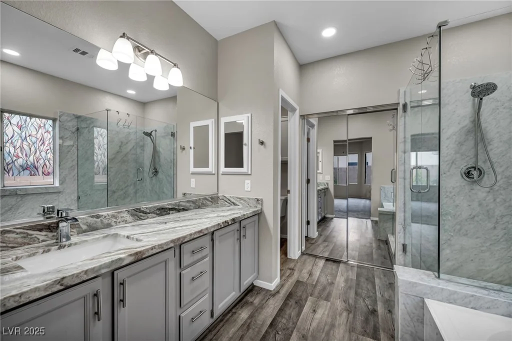 2124 Rising Mist, Las Vegas, NV 89134