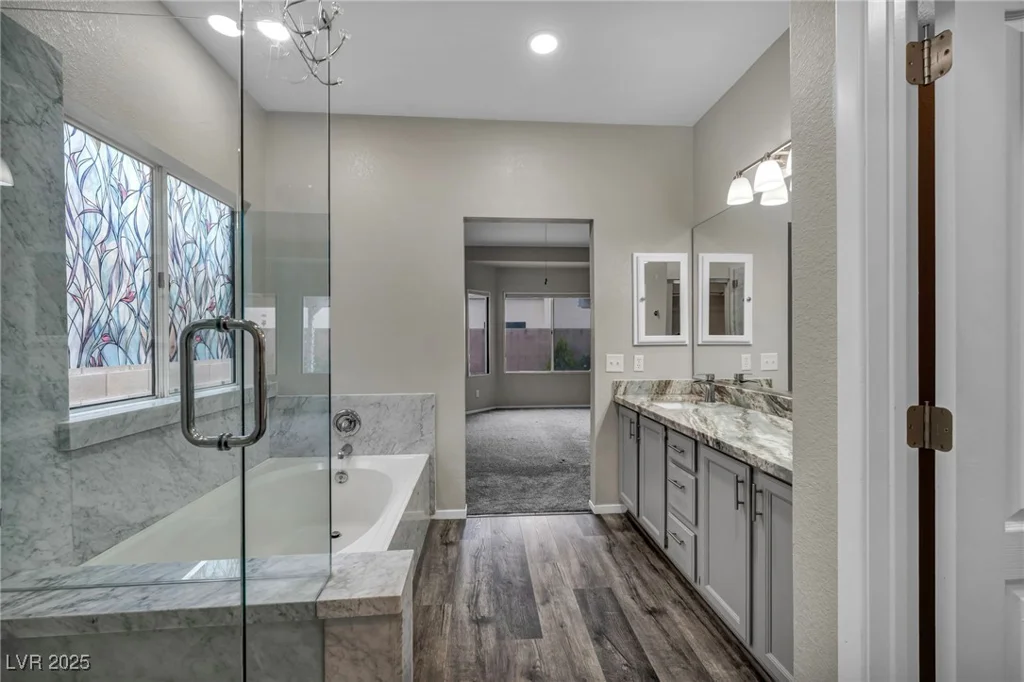2124 Rising Mist, Las Vegas, NV 89134