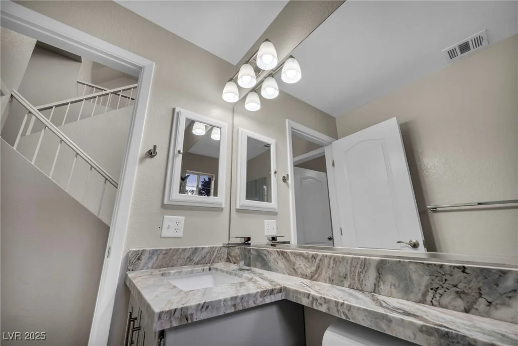 2124 Rising Mist, Las Vegas, NV 89134