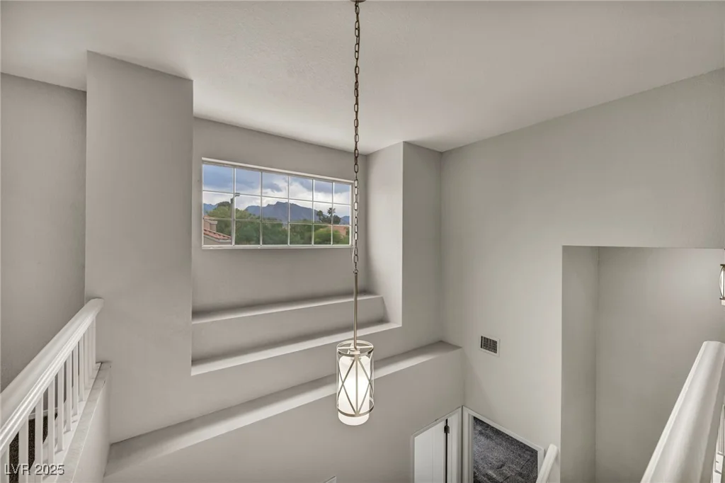 2124 Rising Mist, Las Vegas, NV 89134