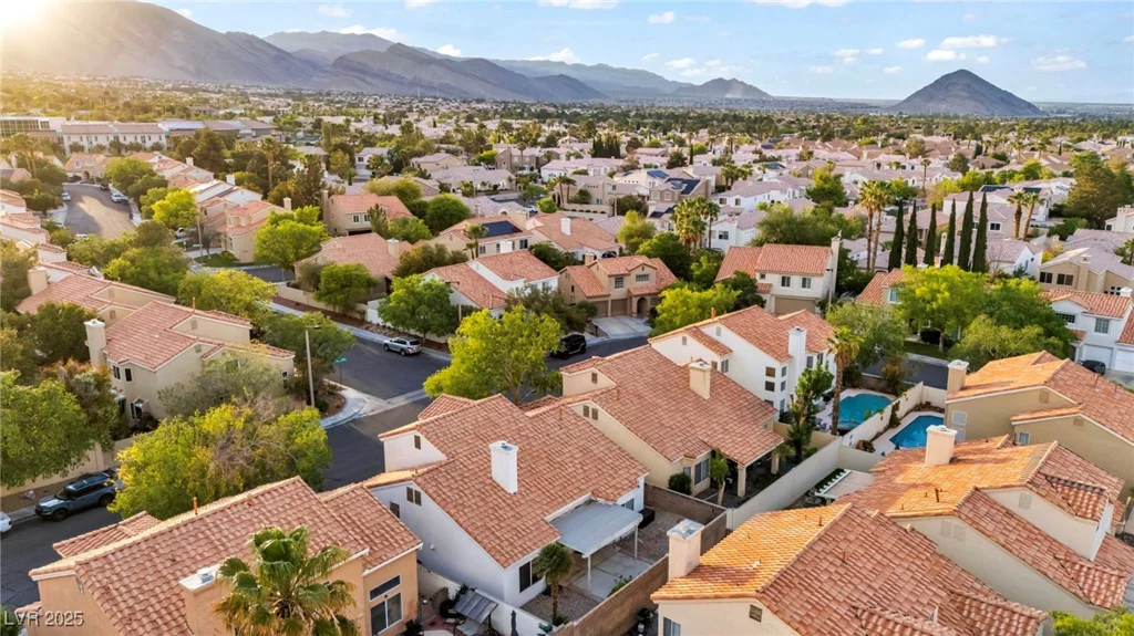 2124 Rising Mist, Las Vegas, NV 89134
