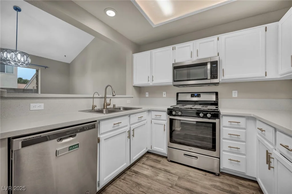 2124 Rising Mist, Las Vegas, NV 89134