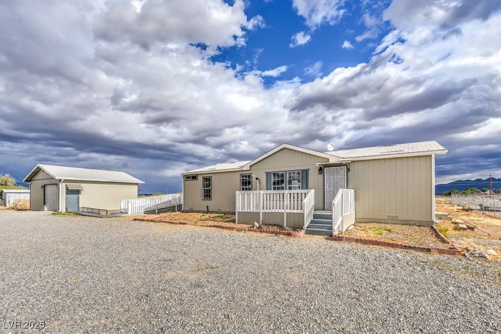 1211 Hardy, Pahrump, NV 89048