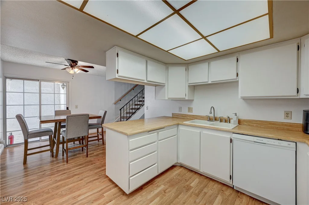 3642 Haverhill, Las Vegas, NV 89121