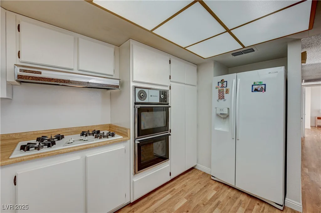 3642 Haverhill, Las Vegas, NV 89121