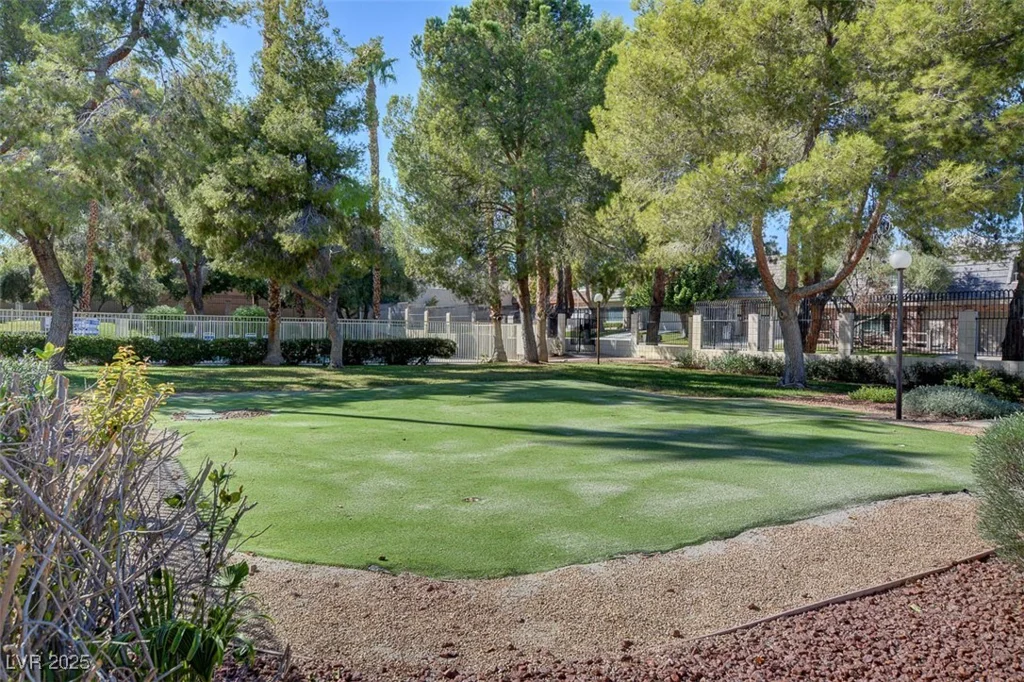 3642 Haverhill, Las Vegas, NV 89121