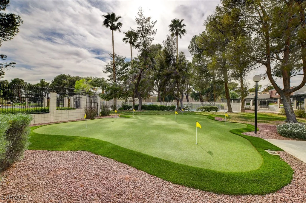 3642 Haverhill, Las Vegas, NV 89121