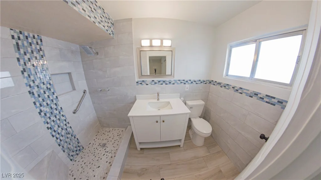 2135 Sombrero, Las Vegas, NV 89169