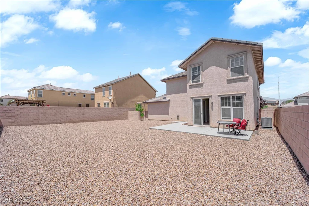 5960 Addy, North Las Vegas, NV 89081