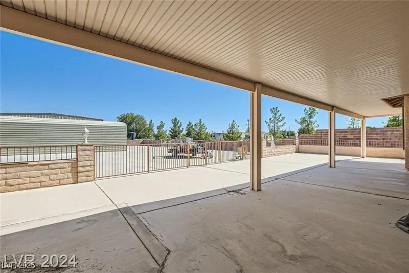 5202 Willis, North Las Vegas, NV 89031