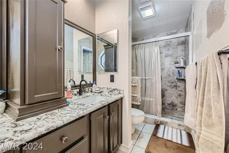 5202 Willis, North Las Vegas, NV 89031