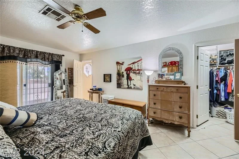 5202 Willis, North Las Vegas, NV 89031